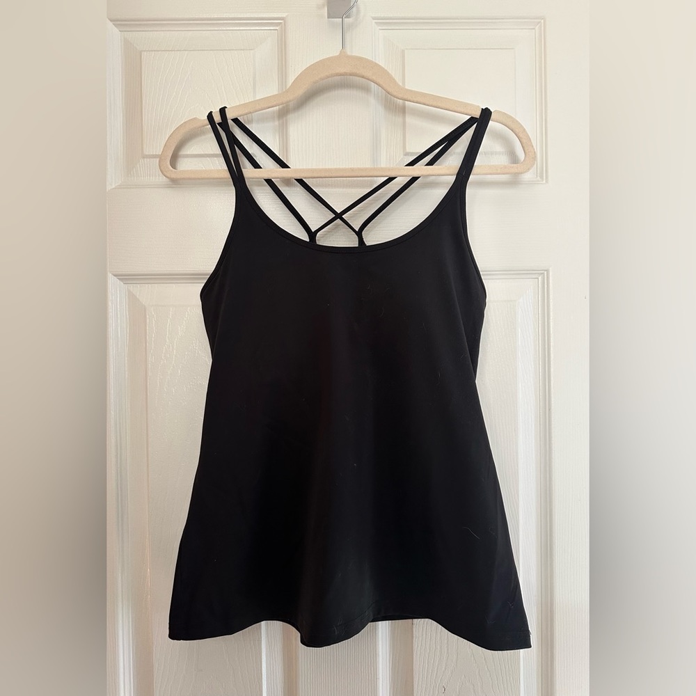 Women’s black workout tank